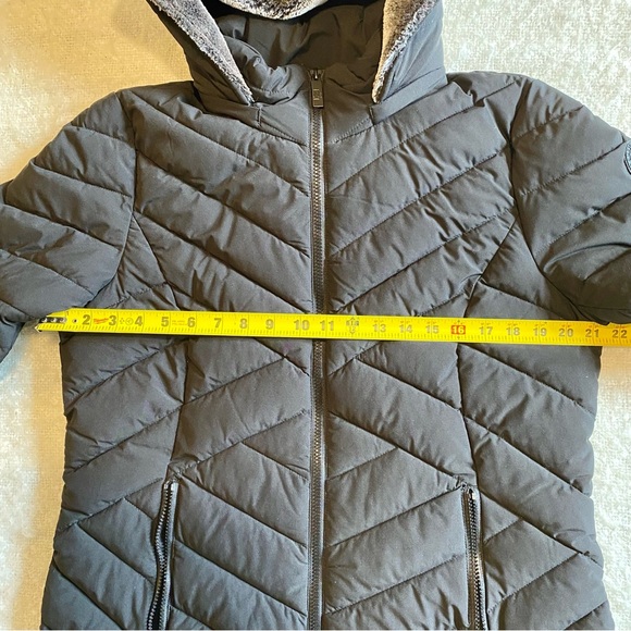 Nautica Black Quilted Hooded Jacket - Picture 8 of 10